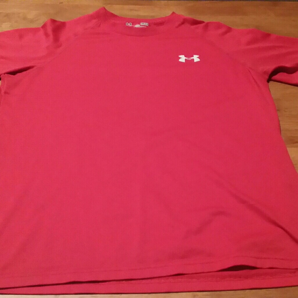 Adult Under Armour T-shirt